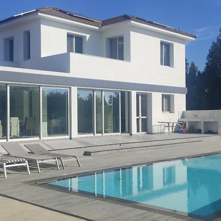 Kiti Village Villa, Cyprus, Salt-Water Pool, 6 Bedrooms, Larnaca エクステリア 写真