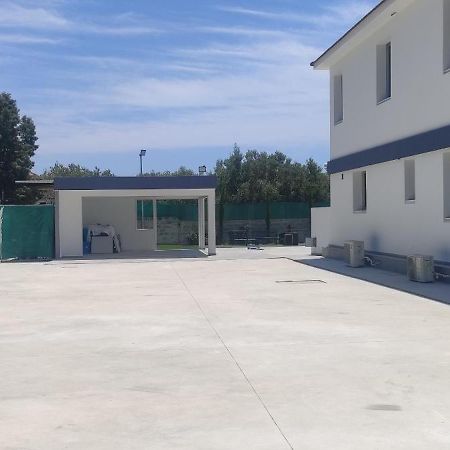 Kiti Village Villa, Cyprus, Salt-Water Pool, 6 Bedrooms, Larnaca エクステリア 写真
