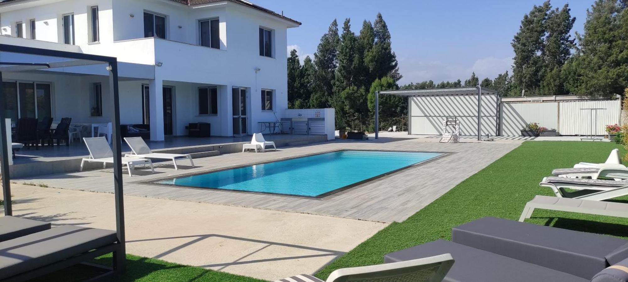 Kiti Village Villa, Cyprus, Salt-Water Pool, 6 Bedrooms, Larnaca エクステリア 写真