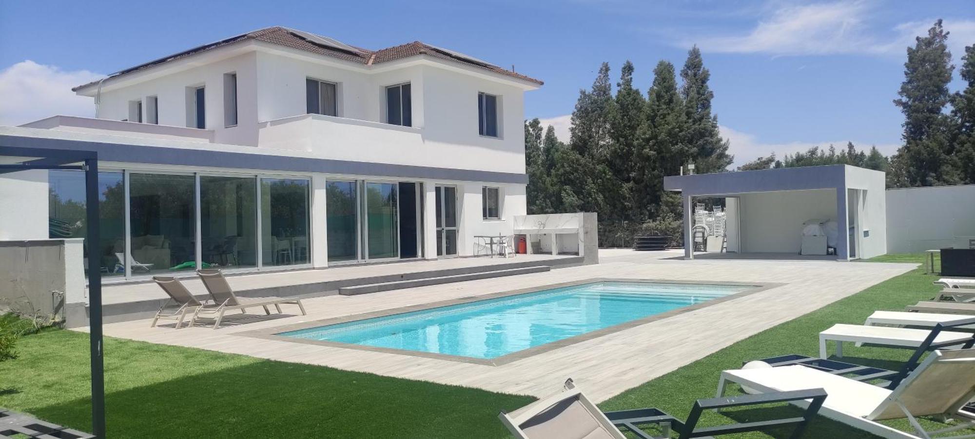 Kiti Village Villa, Cyprus, Salt-Water Pool, 6 Bedrooms, Larnaca エクステリア 写真